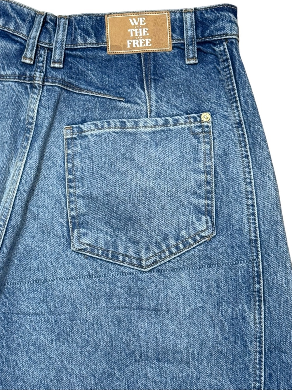 We The Free People Sz 30 good Luck Mid-Rise Barrel Jeans Blue Boho - Flawed - Picture 14 of 14